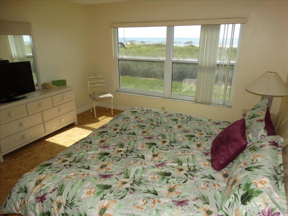 Spanish Main Unit 1- Direct Oceanfront Condo! Cocoa Beach Exterior photo